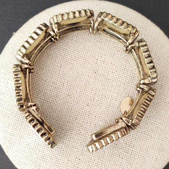 Gold and clear glass cuff - Picture 6 of 13